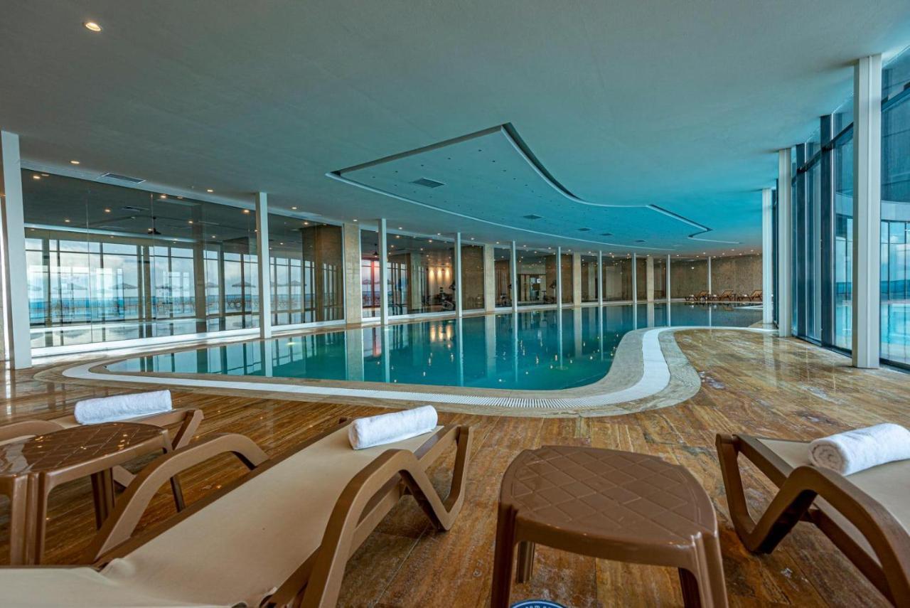 Hotel Grand Bellagio Convention & Casino 5*